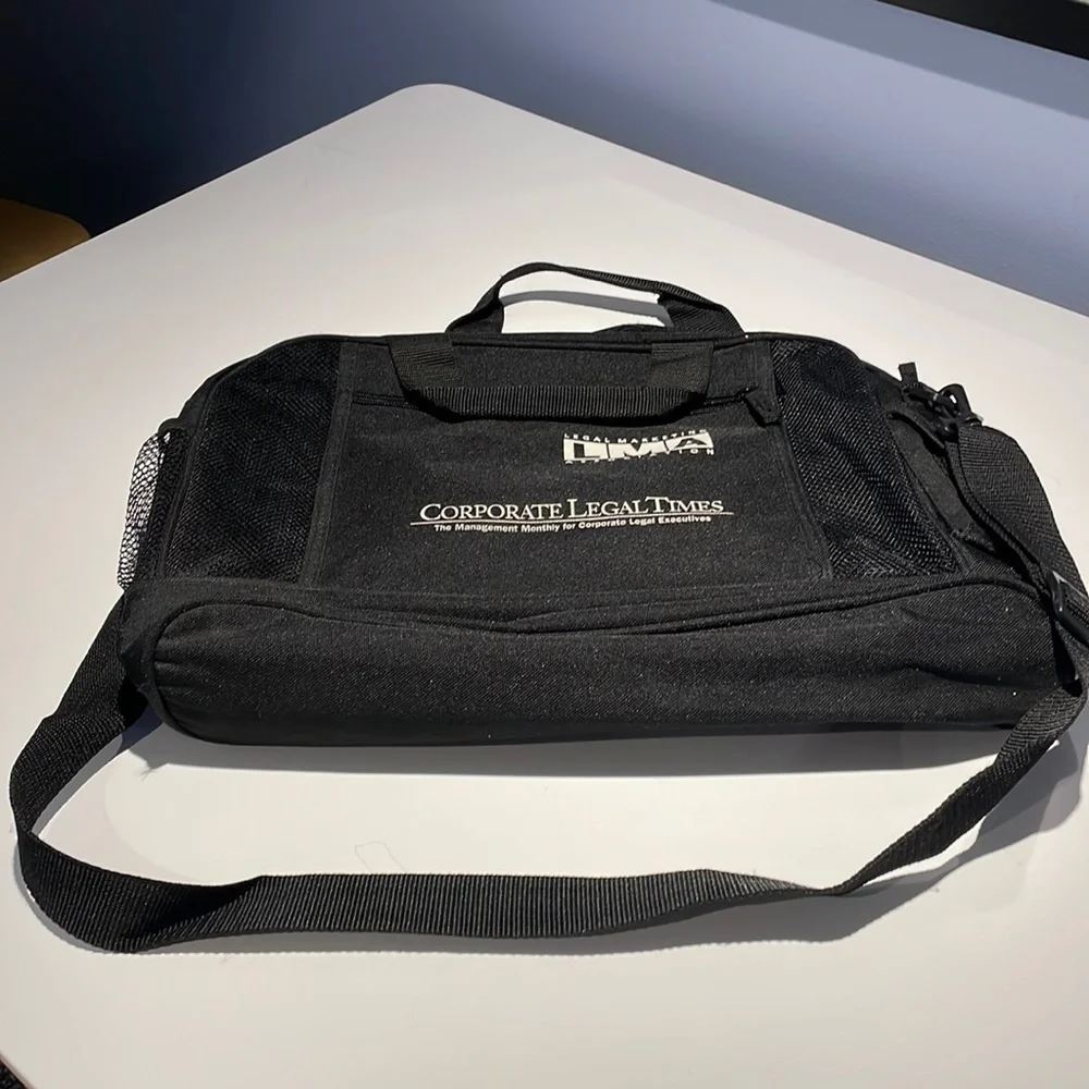 Black canvas zippered messenger bag. GC.